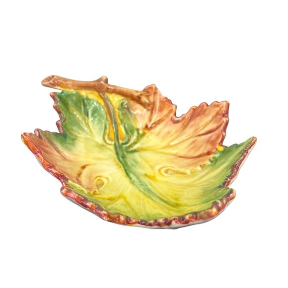 Porta Hand-Painted Italian Fall Leaf-Shaped Ceramic Dish Made in Italy - Picture 3 of 7
